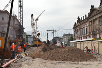 Berlin  Deutschland  Baustelle der U-Bahnlinie U 55 Unter den Linden