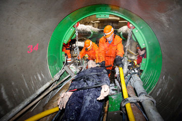 Castrop-Rauxel  Deutschland  Tunnelrettungsuebung
