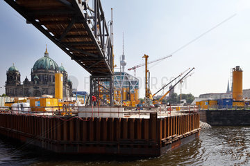 Berlin  Deutschland  Bauarbeiten am Berliner Schloss - Humboldtforum
