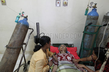 Pariaman  Indonesien  Verletzte des Erdbebens werden im General Hospital Pariaman behandelt