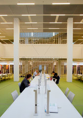 Berlin  Deutschland  Bibliothek des Neubaus der Freien Universitaet Berlin