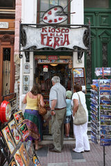 Buenos Aires  Argentinien  Kiosk auf dem Troedelmarkt in San Telmo