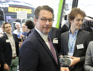 Andreas Scheuer - Teilnahme des Ministers auf der Messe Bus2Bus
