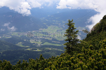Berchtesgaden  Deutschland  Blick vom Kehlstein ins Tal