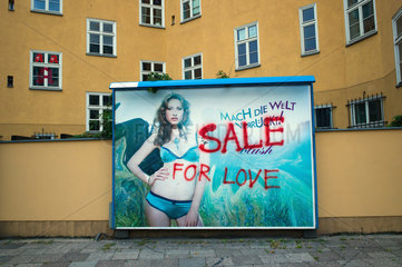 Berlin  Deutschland  beschmiertes Werbeplakat von blush Dessous