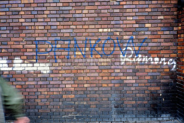 Berlin  DDR  Schriftzug Pankow und Ramones an einer Hauswand