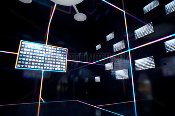 Berlin  Deutschland  Samsung praesentiert die Moeglichkeiten vernetzter TV-Technik auf der IFA 2010