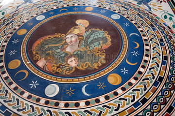 Vatikanstadt  Staat Vatikanstadt  Bueste der Minerva  Roemisches Fliesenmosaik