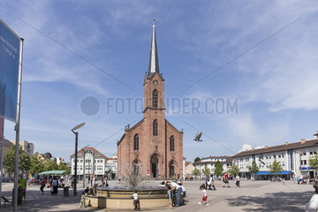 Marktplatz und Kirche in Kehl