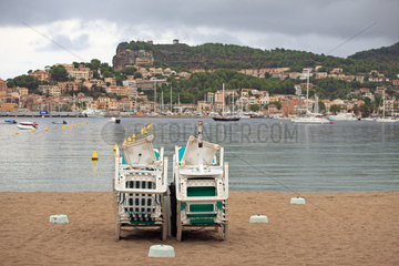 Port de Soller  Mallorca  Spanien  leerer Strand in Port de Soller