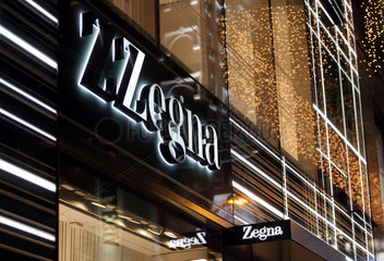 Hong Kong  China  Logo des Herrenmodeherstellers Zegna