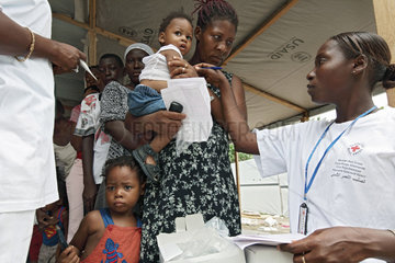 Port-au-Prince  Haiti  Registrierung von Patienten