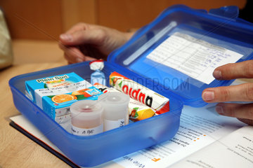 Woltersdorf  Deutschland  Unterzuckerungsbox fuer diabeteskanke Kinder