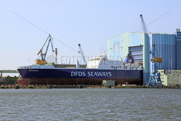 Stralsund  Deutschland  Frachter ARK Germania der DFDS Seaways in der Volkswerft Stralsund GmbH