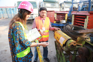 Xinhua Headlines: China-Pakistan Economic Corridor promises better future for Pakistan's women workers