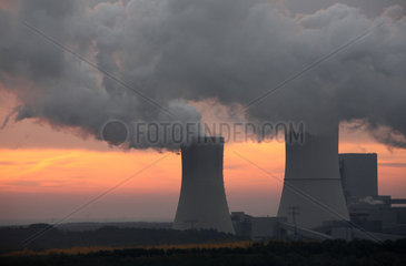 Sprey  Deutschland  Kraftwerk Boxberg bei Daemmerung
