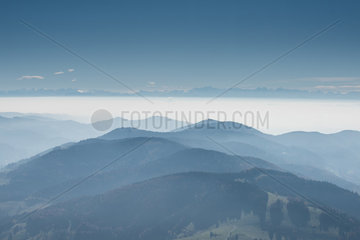 Schoenau  Deutschland  Blick vom Belchen Richtung Schweizer Alpen