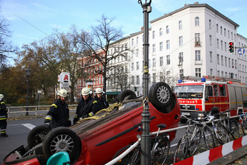 Berlin  Deutschland  Verkehrsunfall