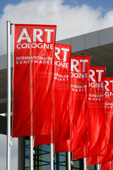 Koeln  Deutschland  Fahnen der Art Cologne vor der Messehalle