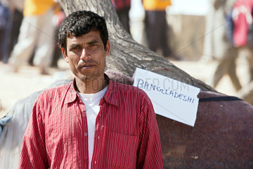 Ben Gardane  Tunesien  Bangladescher im Fluechtlingslager Shousha