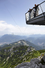 Garmisch-Partenkirchen  Deutschland  Besucher auf dem AlpspiX