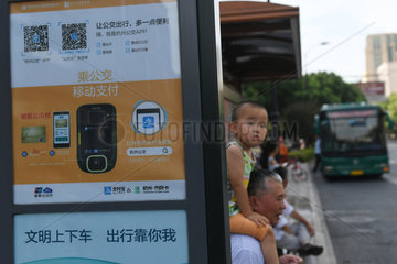 CHINA-HANGZHOU-BUS-MOBILE PAYMENT (CN)