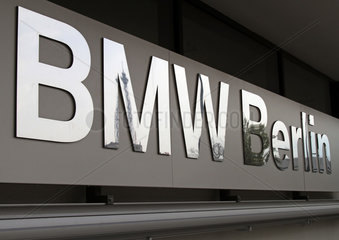 Berlin  Deutschland  Schriftzug der BMW Niederlassung Berlin