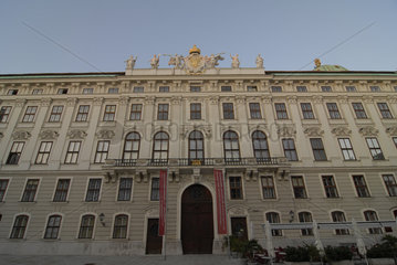 Platz in der Burg Alte Hofburg Reichskanzleitrakt Wien
