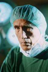 Hamburg  Deutschland  Chirurg im Portrait