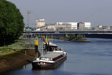 Weser  Binnenschiffe  Kellog's