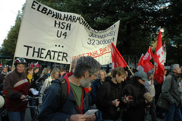 Verdi Demonsration gegen Sparmassnahmen in Hamburg