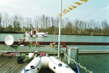 Sportboote auf dem Datteln-Hamm-Kanal