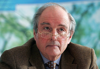 Prof. Dr. Joachim Lang  Institut fuer Steuerrecht Uni Koeln