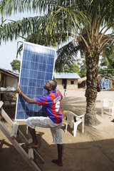 Installation von Solarzellen