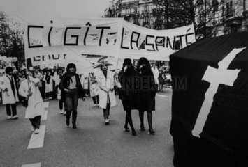 FRANCE - PARIS - MAY 1983 STUDENTS PROTESTS