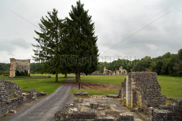 Bouconville-Vauclair  Frankreich  Ruinen der Zisterzienserabtei von Vauclair