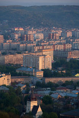 Lemberg  Ukraine  Ausblick von Wysokyi Samok Richtung Nord-Westen bei Sonnenaufgang