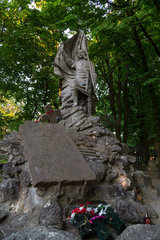 Lemberg  Ukraine  Denkmal auf dem Lytschakiwski-Friedhof