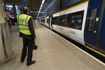 London Stansted  Grossbritannien  Stansted Express  Endstation London Stansted Airport