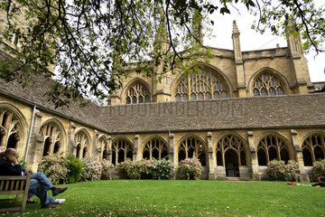 Oxford  Grossbritannien  Kreuzgang des New College der Universitaet Oxford