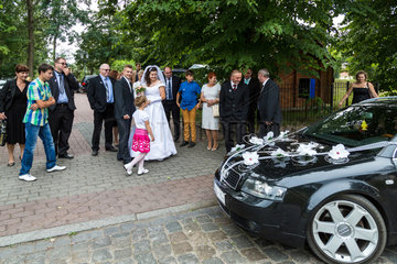 Gubin  Polen  Hochzeitsgesellschaft