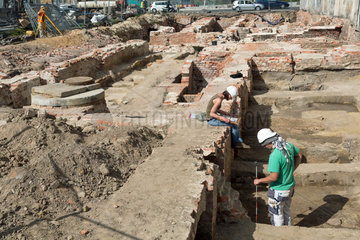 Breslau  Polen  archaeologische Ausgrabungsstaette im Stadtzentrum