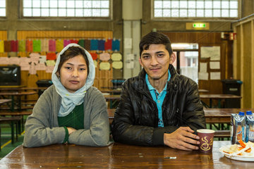 Bremen  Deutschland  afghanische Fluechtlinge in einer Notunterkunft