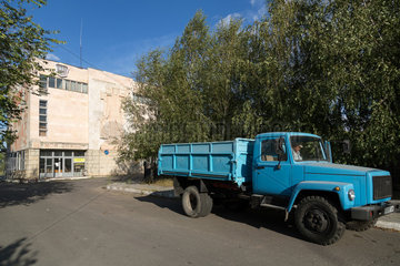 Bender  Republik Moldau  Gebaeude einer geschlossenen Fabrik