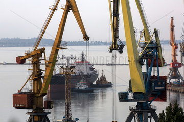 Odessa  Ukraine  Terminal fuer Massengut im Hafen