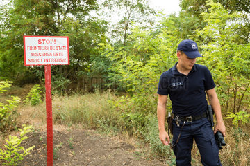 Tudora  Republik Moldau  Grenzpolizei Politia de Frontiera an der gruenen Grenze