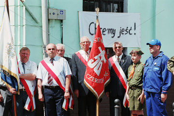 Veteranen des Posener Arbeiteraufstand im Juni 1956 (28.6.) begehen 50. Jahrestag
