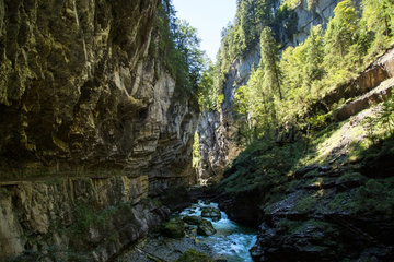Oberstdorf  Deutschland  Wanderweg durch die Felsenschlucht Breitachklamm