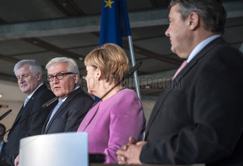 Seehofer + Steinmeier + Merkel + Gabriel