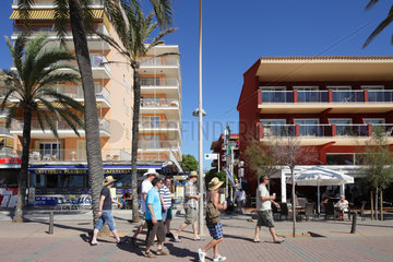 El Arenal  Spanien  Hotelgebaeude am Platja de Palma in El Arenal